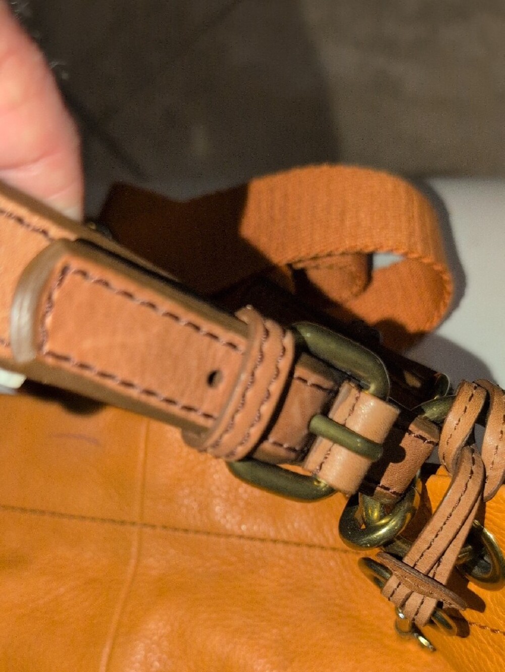 Fossil Explorer Orange Leather Foldover Convertible Crossbody Tote - Picture 5 of 16